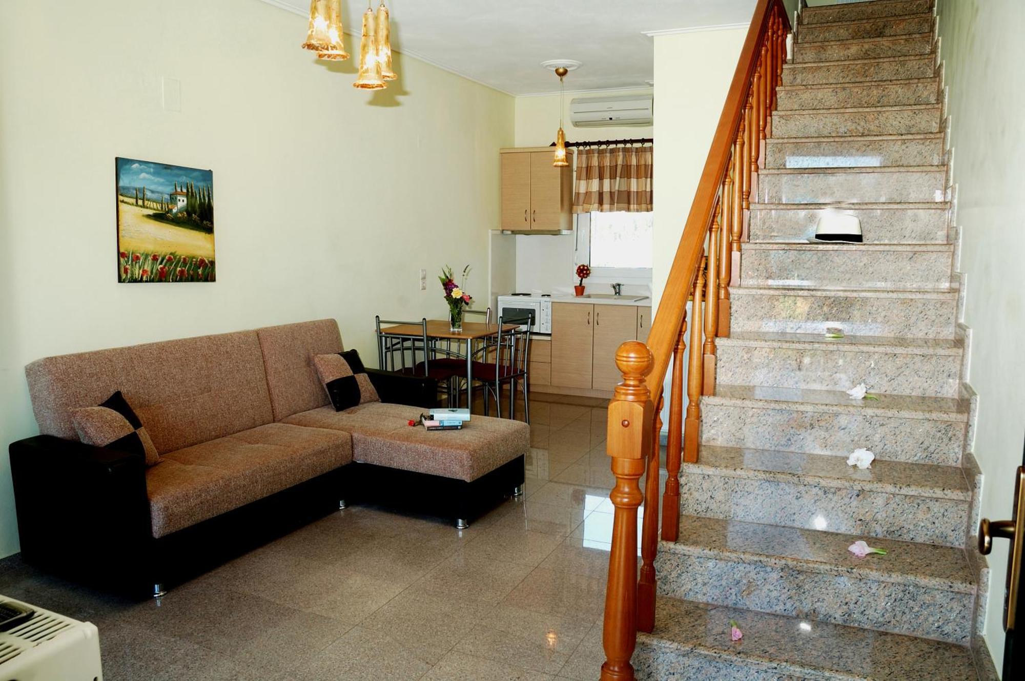 Ariadnes Holiday Accommodation II Apidias Lakos Ngoại thất bức ảnh