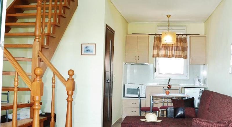 Ariadnes Holiday Accommodation II Apidias Lakos Ngoại thất bức ảnh